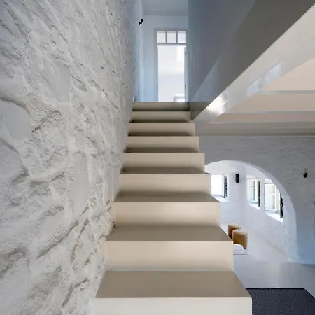 Sterna Emporeios (Nisyros)